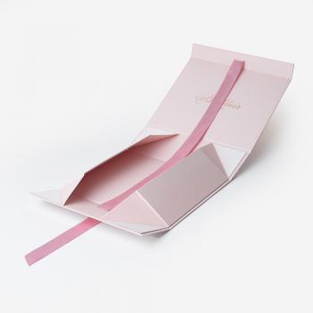 Custom cardboard folding gift box