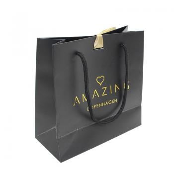 Custom luxury black gift paper shopping bag