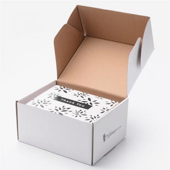 Handmade corrugated packaging boxes 