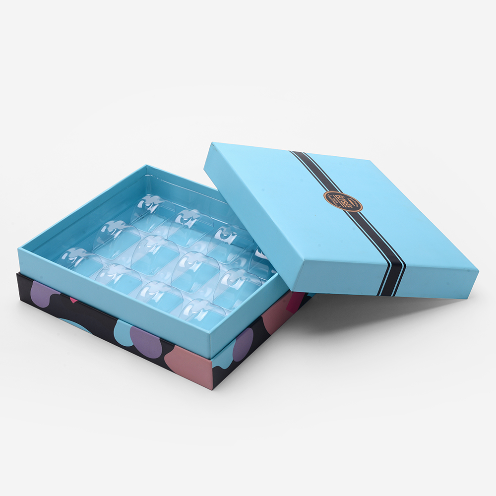 Cardboard gift packaging boxes