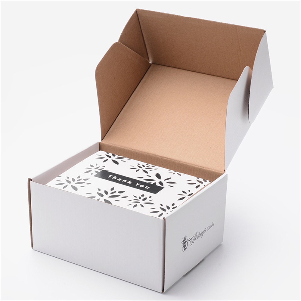 Handmade corrugated packaging boxes